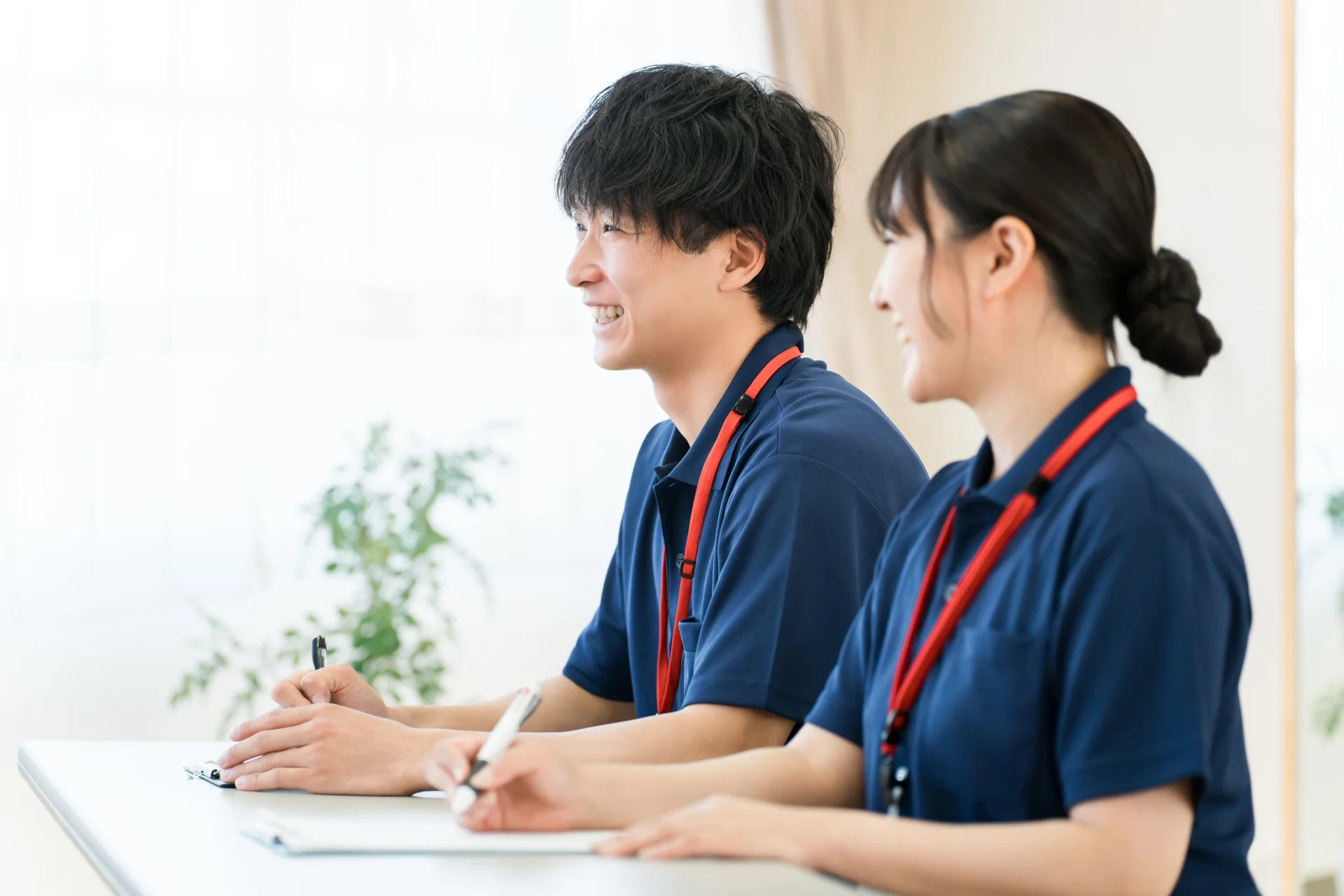 介護施設の法定研修とは？種類・回数・年間計画と記録の残し方